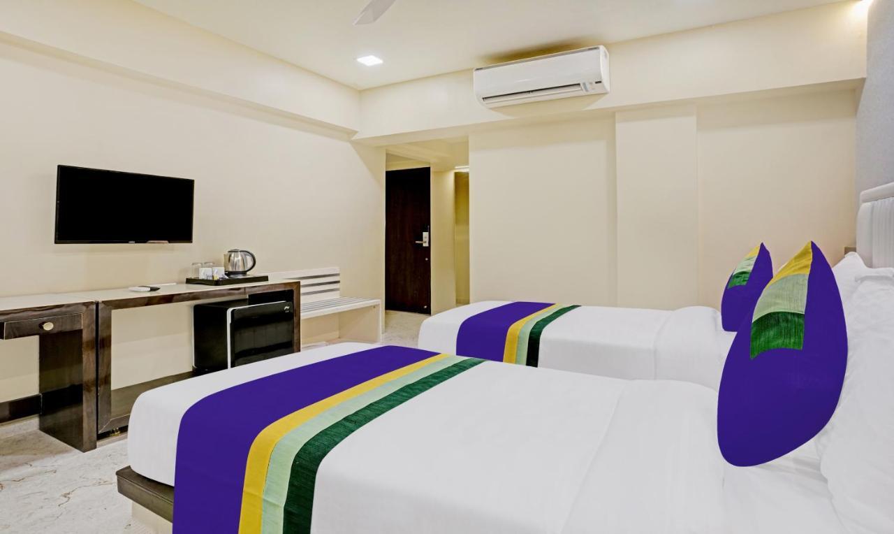 Treebo Premium Golden Bliss Trimurti Nagar Square นาคปุระ ภายนอก รูปภาพ