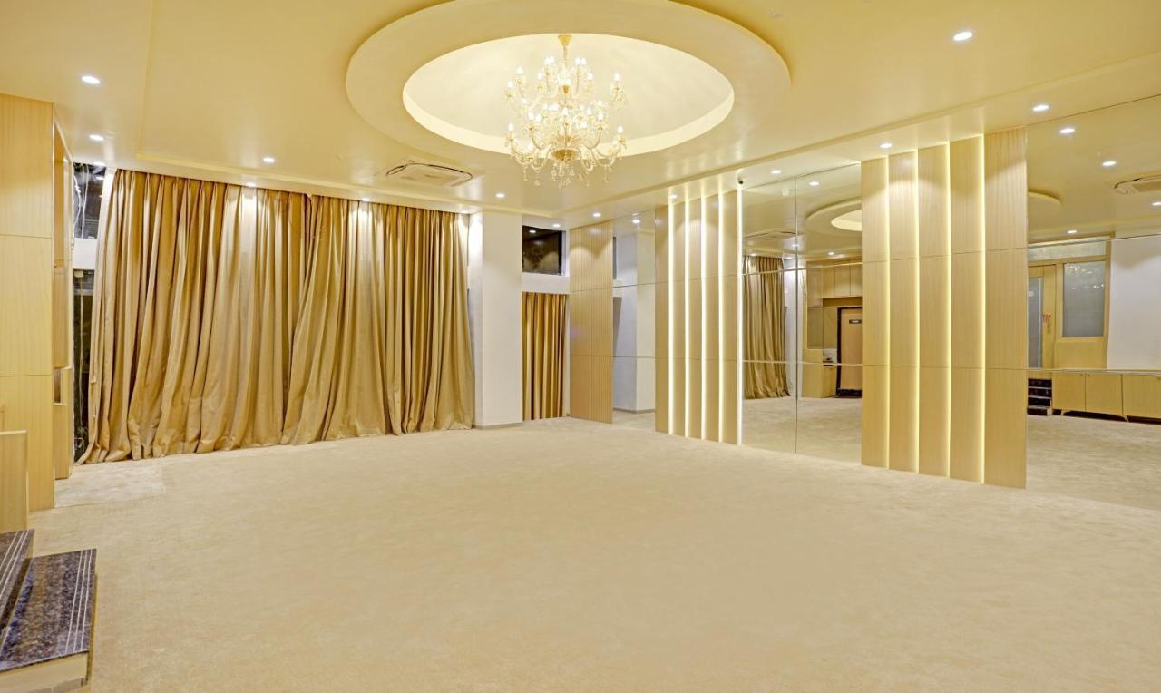 Treebo Premium Golden Bliss Trimurti Nagar Square นาคปุระ ภายนอก รูปภาพ