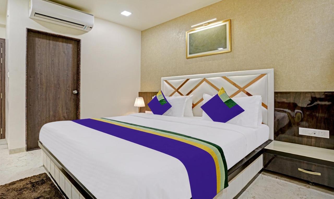 Treebo Premium Golden Bliss Trimurti Nagar Square นาคปุระ ภายนอก รูปภาพ